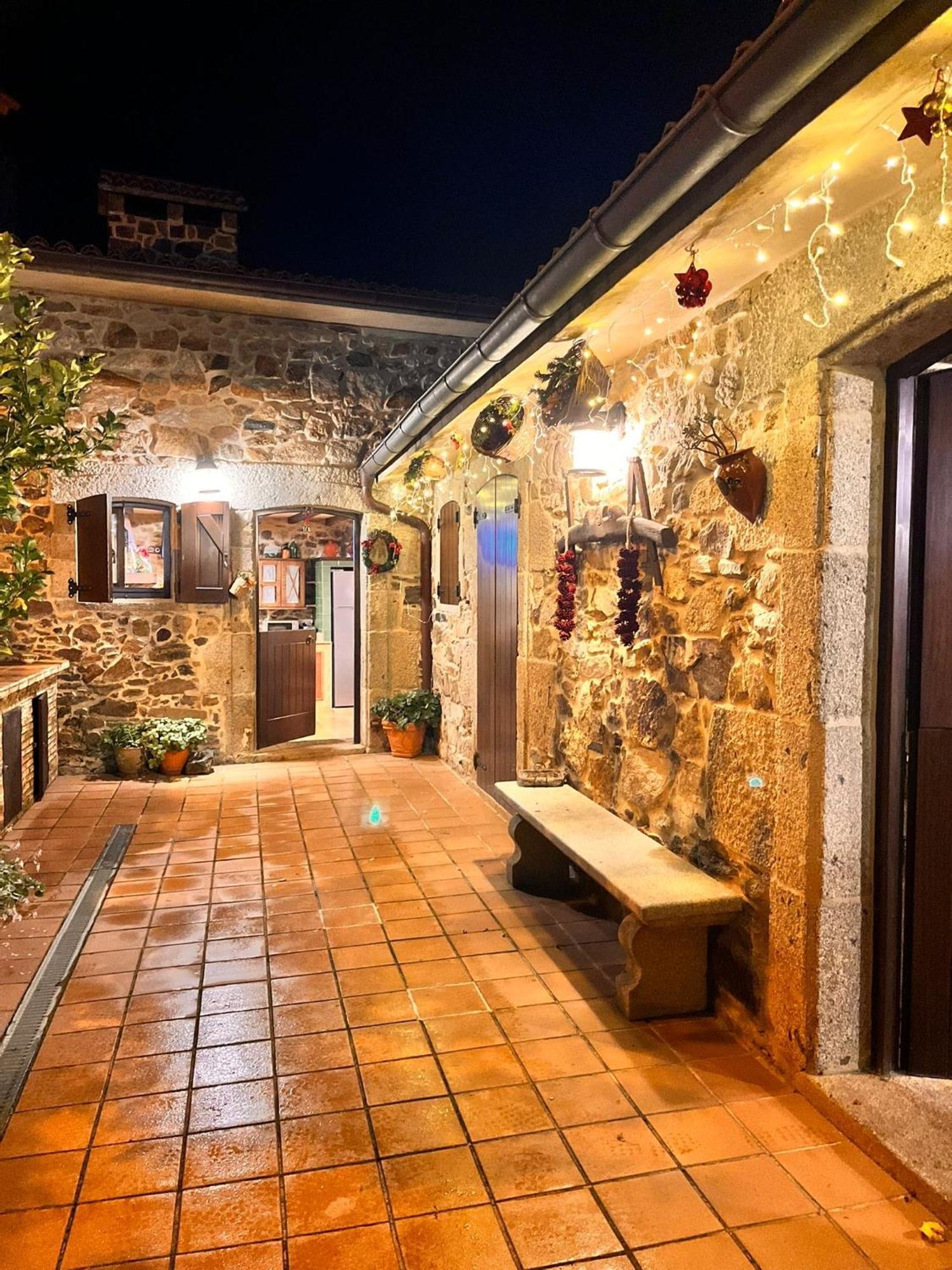 A Casa De Filomena Hotel Boiro Luaran gambar