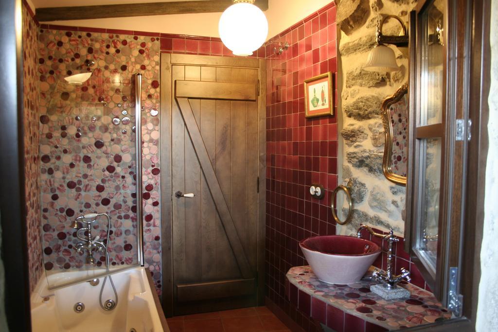 A Casa De Filomena Hotel Boiro Luaran gambar